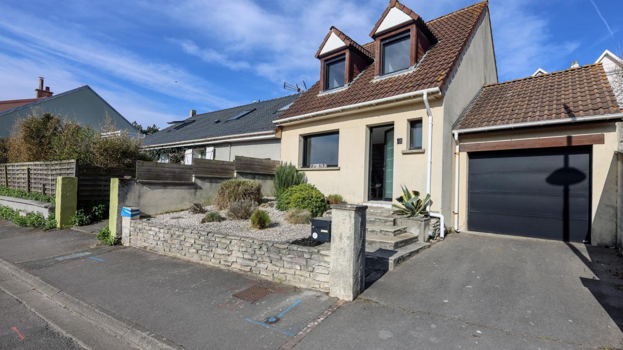 La Marine, Maison En Plein Coeur De *